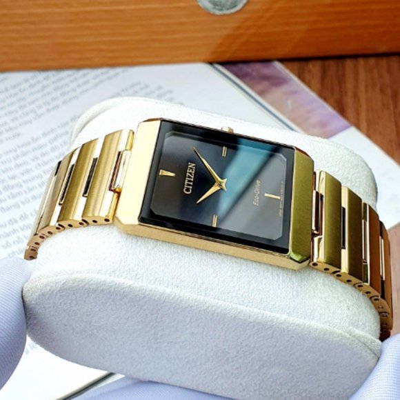 Citizen Tank Gold Accent 28mm Watch main image 7